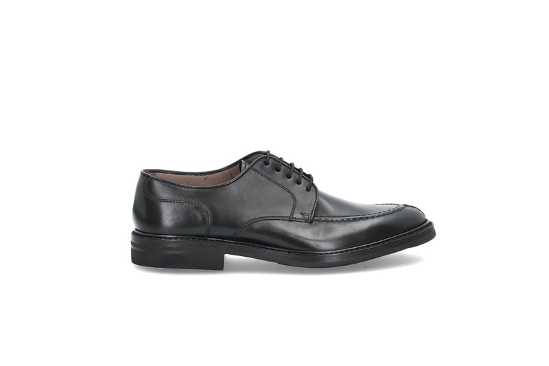 Premium derby LOTTUSSE