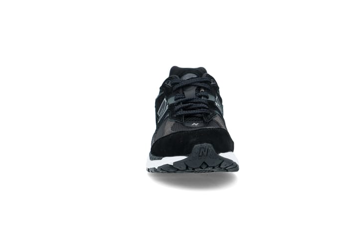 NEW BALANCE  Black NEW BALANCE