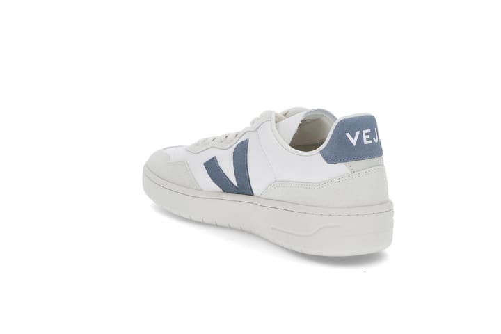 VEJA 0566 Extra-White_Cal VEJA