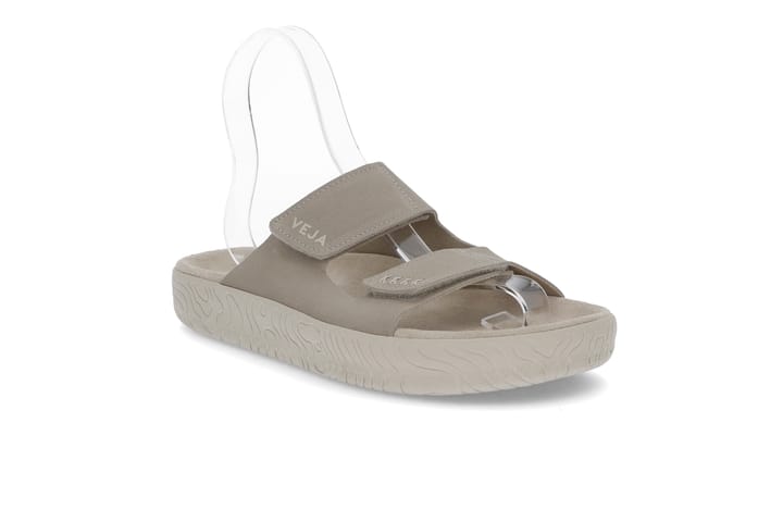 VEJA 1176 Taupe_Almond VEJA