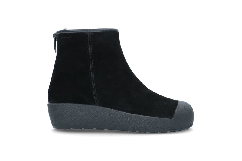 Guard III Curling Boot BALLY Guard III Curling Boot BALLY