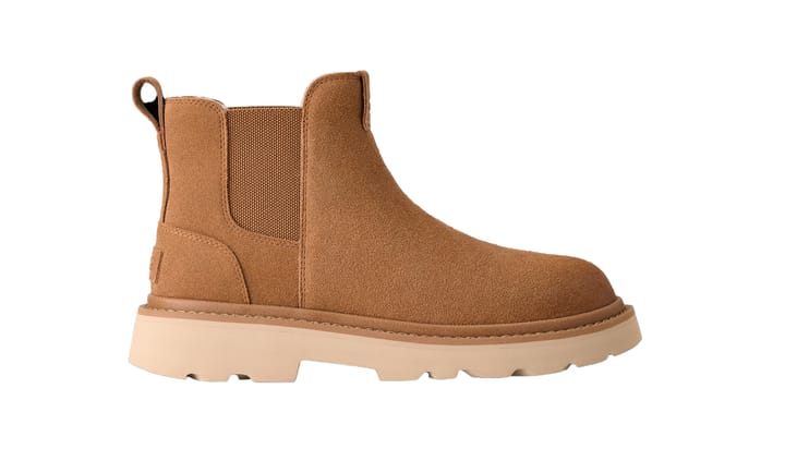 M Chelsea Lug UGG