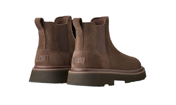 M Chelsea Lug UGG