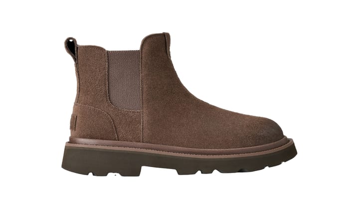 M Chelsea Lug UGG