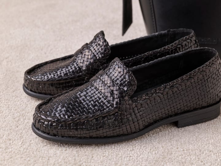 Elegant interlace mokasin STOCKHOLM DESIGN GROUP