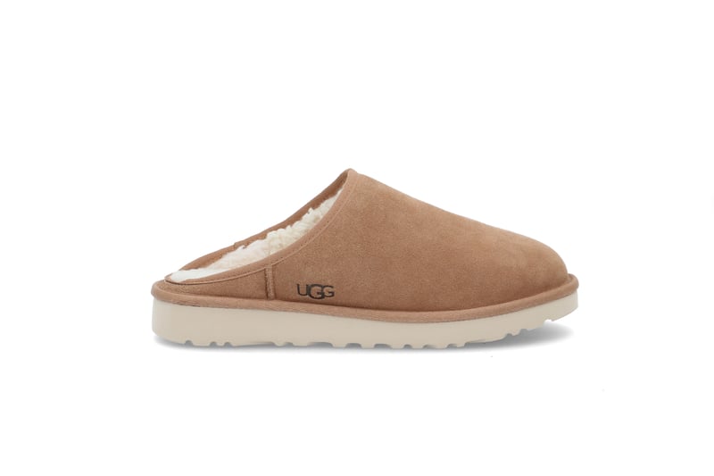M Classic Slip-On UGG M Classic Slip-On UGG