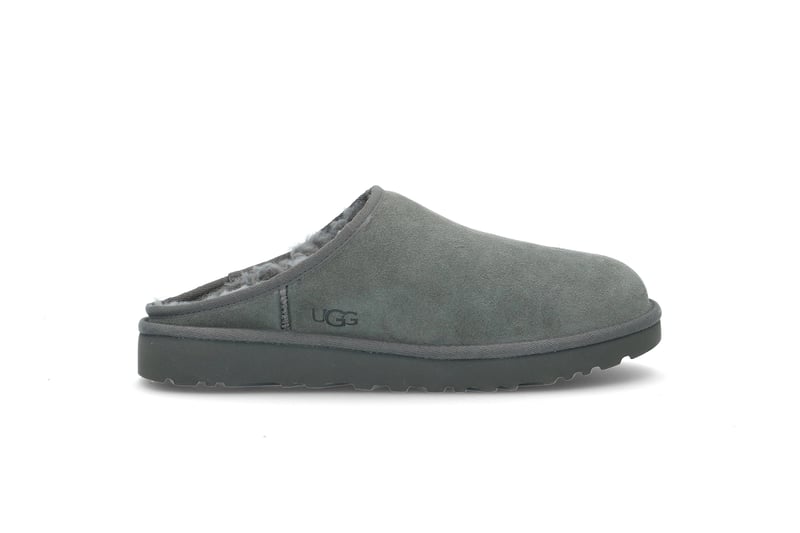 M Classic Slip-On UGG M Classic Slip-On UGG