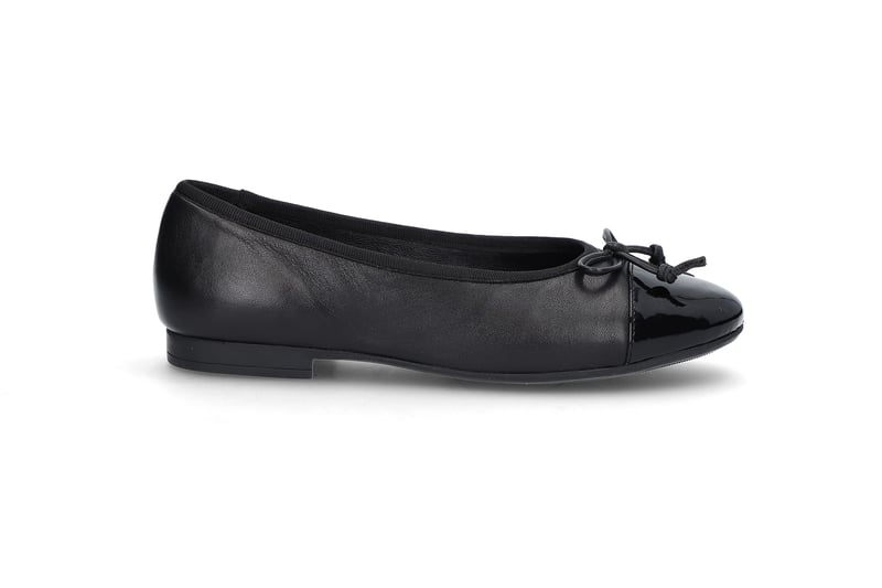 Klassisk ballerina STOCKHOLM DESIGN GROUP Klassisk ballerina STOCKHOLM DESIGN GROUP