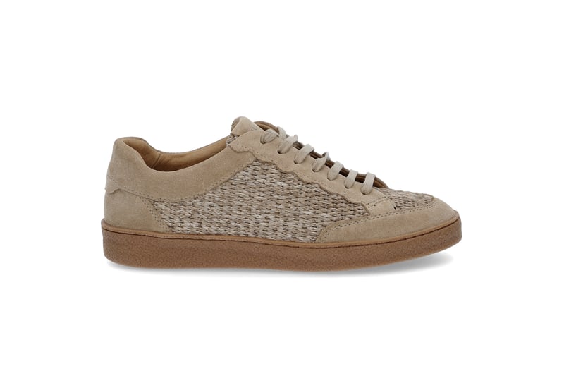Sporty sneakers STOCKHOLM DESIGN GROUP Sporty sneakers STOCKHOLM DESIGN GROUP