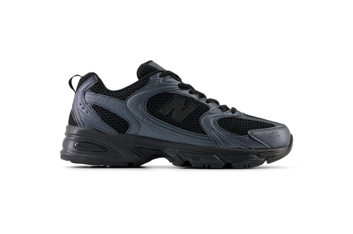NEW BALANCE 3515 Black NEW BALANCE