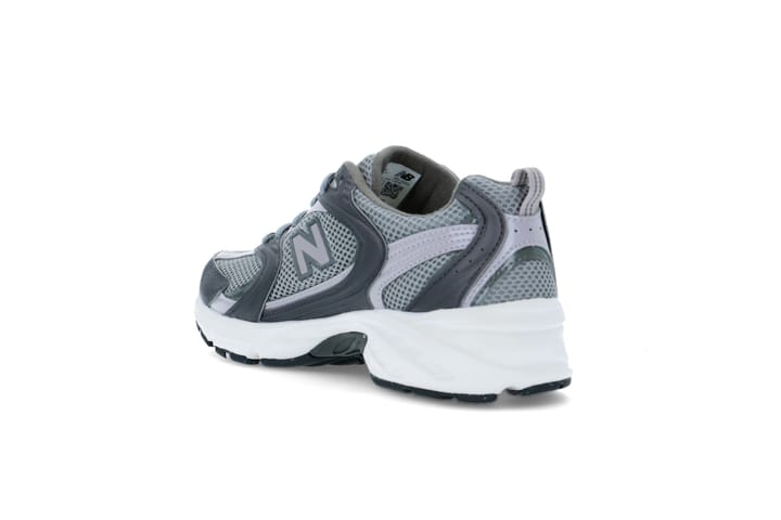 NEW BALANCE 3586 Black Metallic NEW BALANCE NEW BALANCE 3586 Black Metallic NEW BALANCE