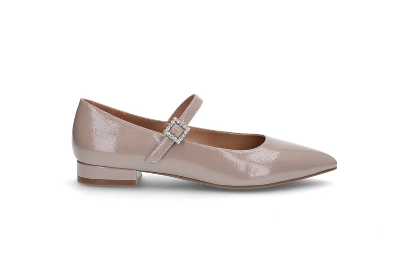 Elegant ballerina STOCKHOLM DESIGN GROUP