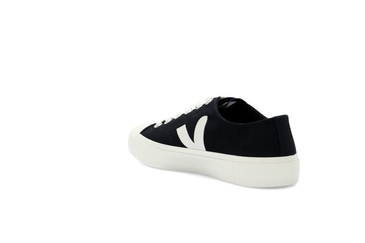 VEJA 6842 Black_Pierre VEJA