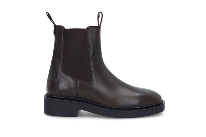 Elegante chelseaboots i skinn STOCKHOLM DESIGN GROUP