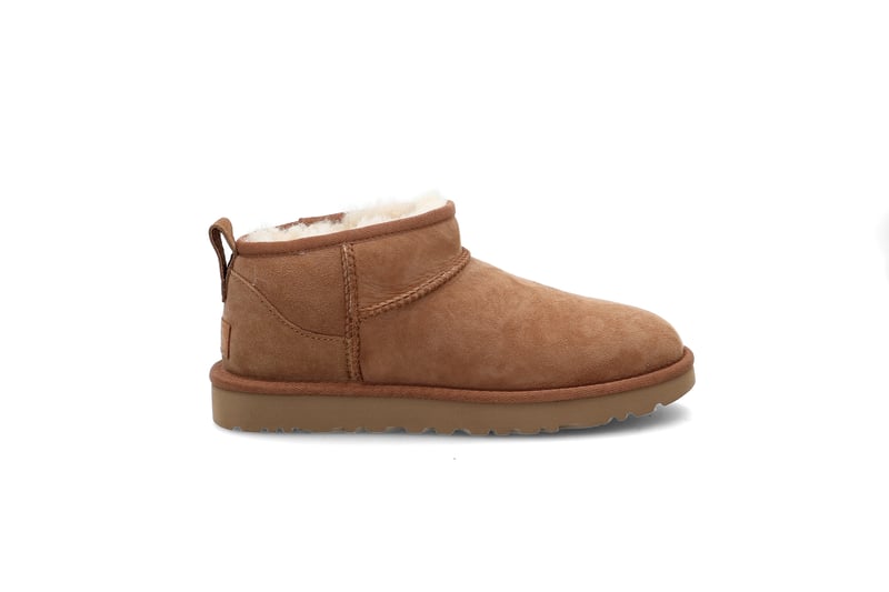 W Classic Ultra Mini UGG