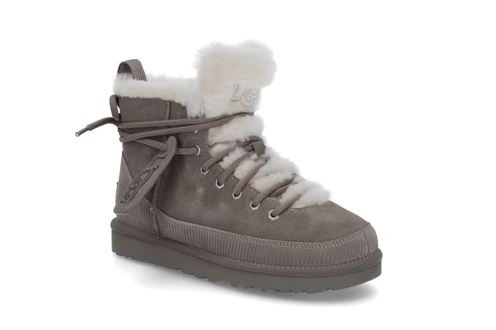 W Classic Heritage Lace-Up UGG