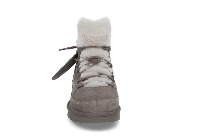 W Classic Heritage Lace-Up UGG