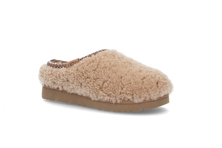 UGG  Chestnut UGG