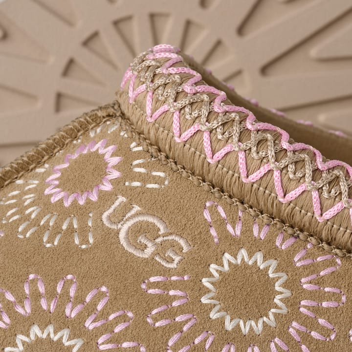 UGG 5776 Mustard Seed UGG