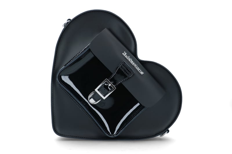 Heart Backpack DR MARTENS Heart Backpack DR MARTENS