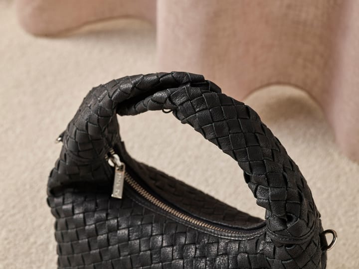 SDG 99000261 Black STOCKHOLM DESIGN GROUP SDG 99000261 Black STOCKHOLM DESIGN GROUP