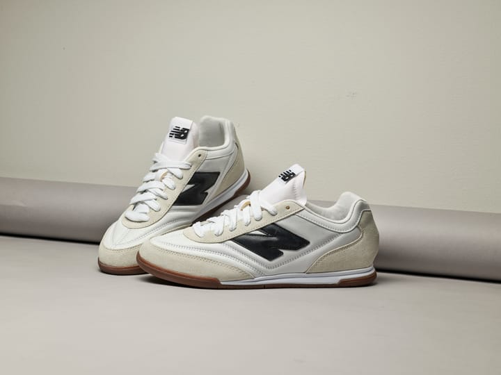 NEW BALANCE 6010 White NEW BALANCE NEW BALANCE 6010 White NEW BALANCE