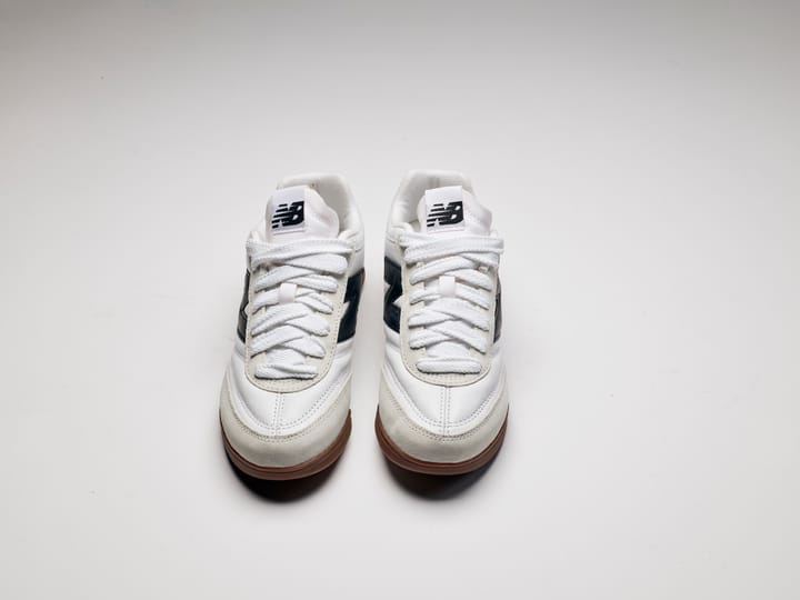 NEW BALANCE 6009 White NEW BALANCE NEW BALANCE 6009 White NEW BALANCE